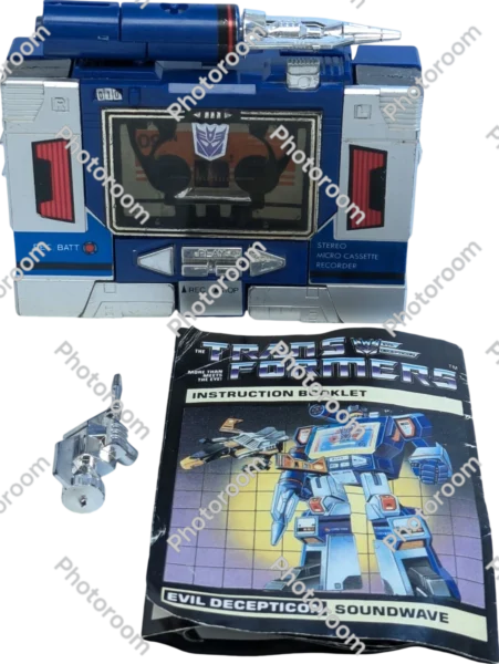 tba 1984 hasbro transformers soundwave action figure 80s product_front_image from Gimme80s.com, home of your favorite 1980s 1990s 2000s toys, fashion, electronics, and more
