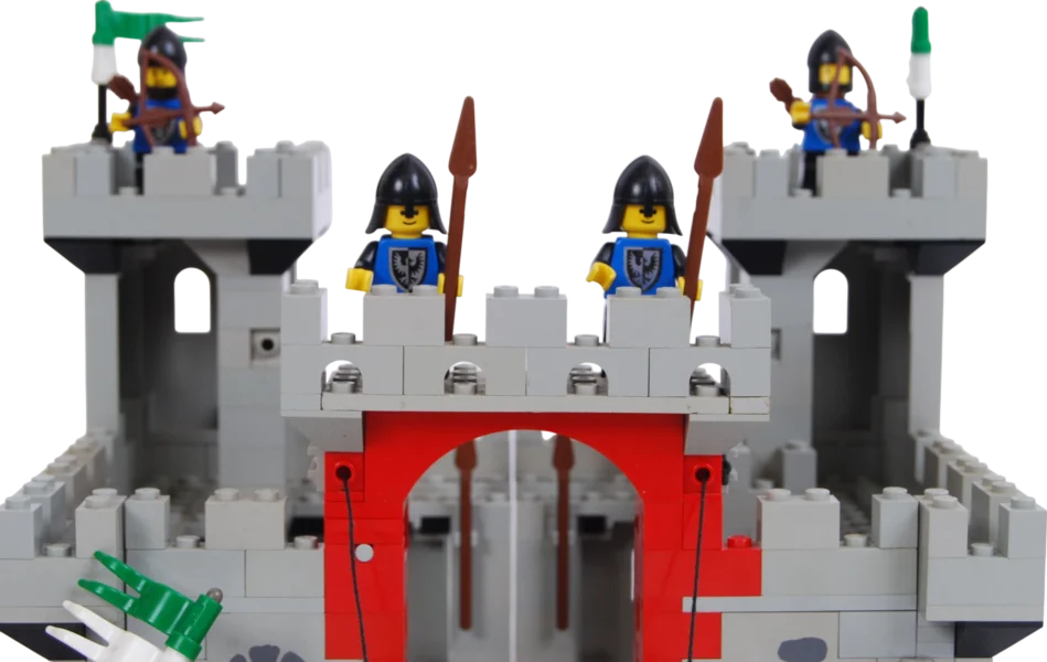 tba 1984 lego lego castle set product_feature_image_2 from Gimme80s.com, home of your favorite 1980s 1990s 2000s toys, fashion, electronics, and more